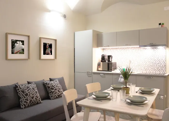 Rondo's Nest * Turin